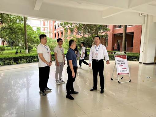 说明: E:\工作\4_实验教学与网络技术管理中心\1_办公室\7_宣传工作\部门网站\2023年\2023.09.16我校顺利举行2023年下半年全国中小学教师资格考试笔试\微信图片_202309161800031.jpg